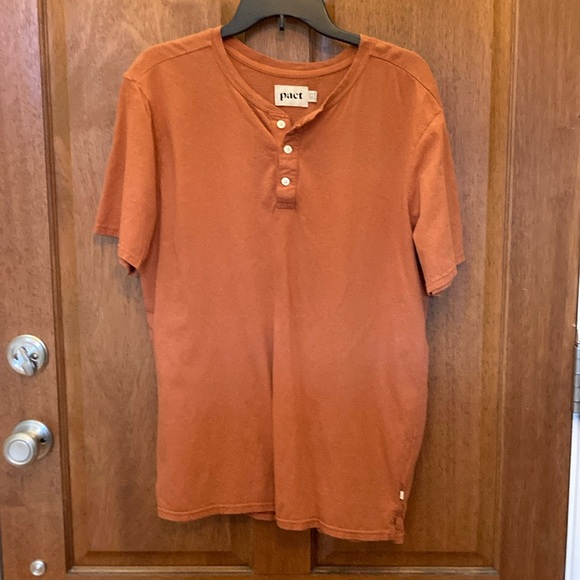Pact Organic Cotton and Hemp Gingerbread Henley Tee Large - Picture 1 of 4